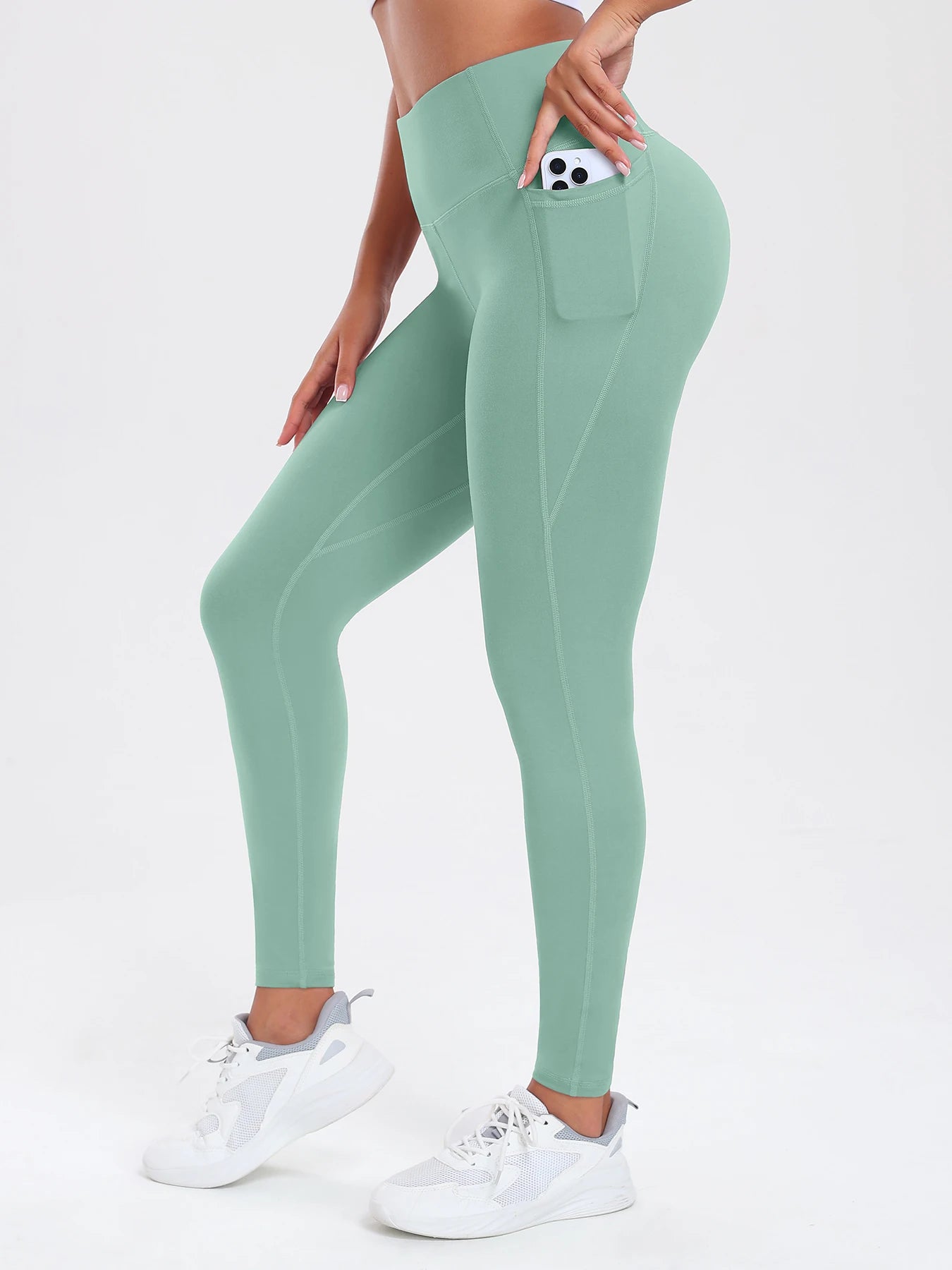 Le Legging Sculptant – L’Équilibre Parfait entre Galbe et Liberté